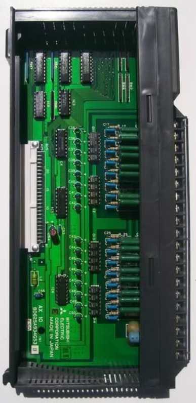 AX10：三菱输入模块 AX10